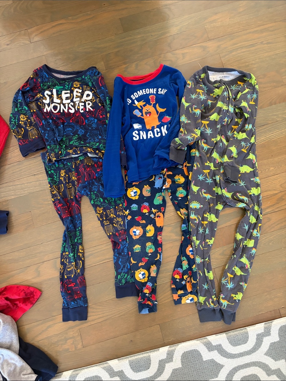 4T/5T Boys 21pc Mixed fall/winter/holiday Clothing Lot - euc - Picture 2 of 5